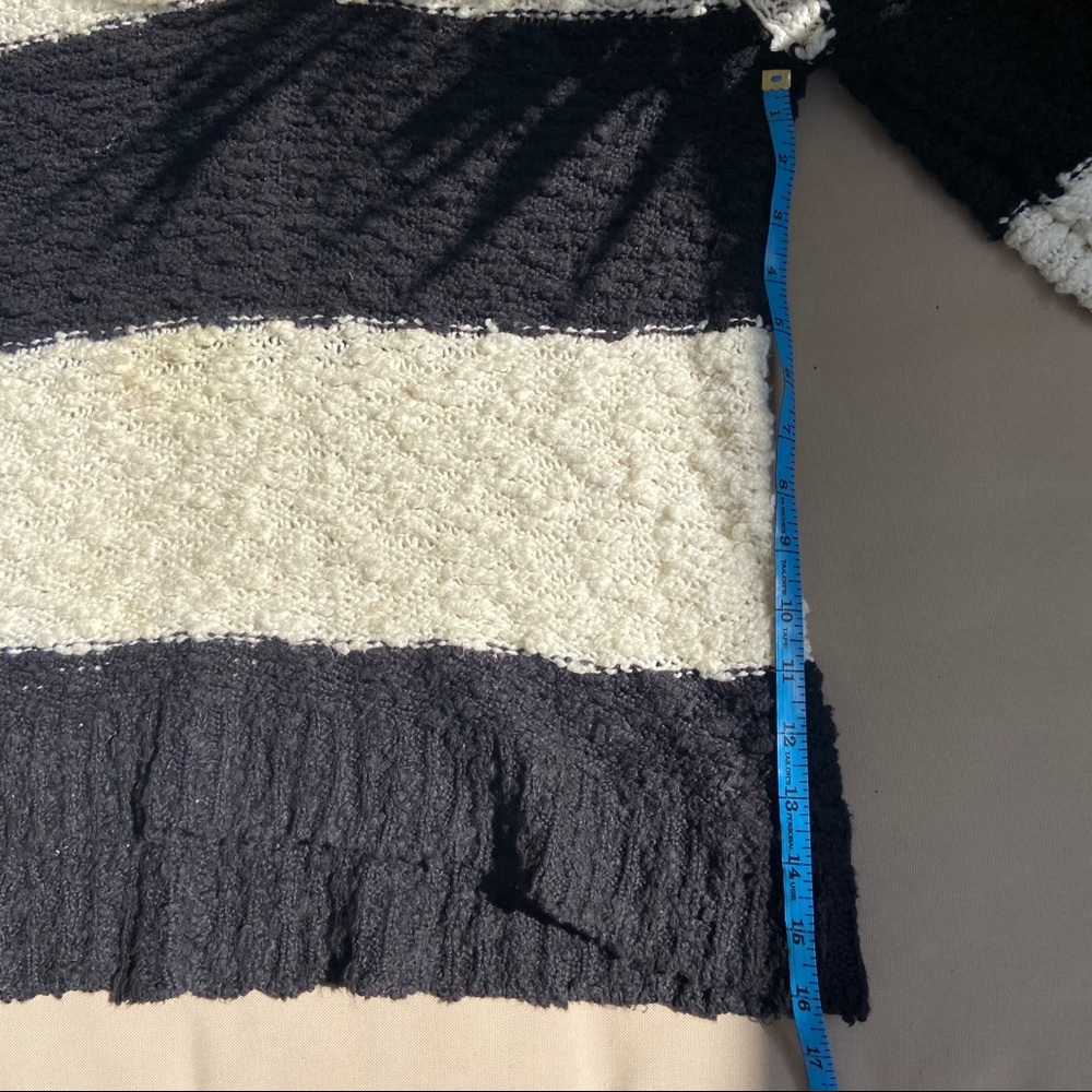 FREE PEOPLE black and cream knubby knit sweater - Picture 9 of 9